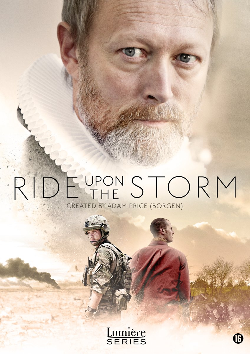 Filmposter: Gezicht van een man en twee soldaten, titel: Ride Upon the Storm.