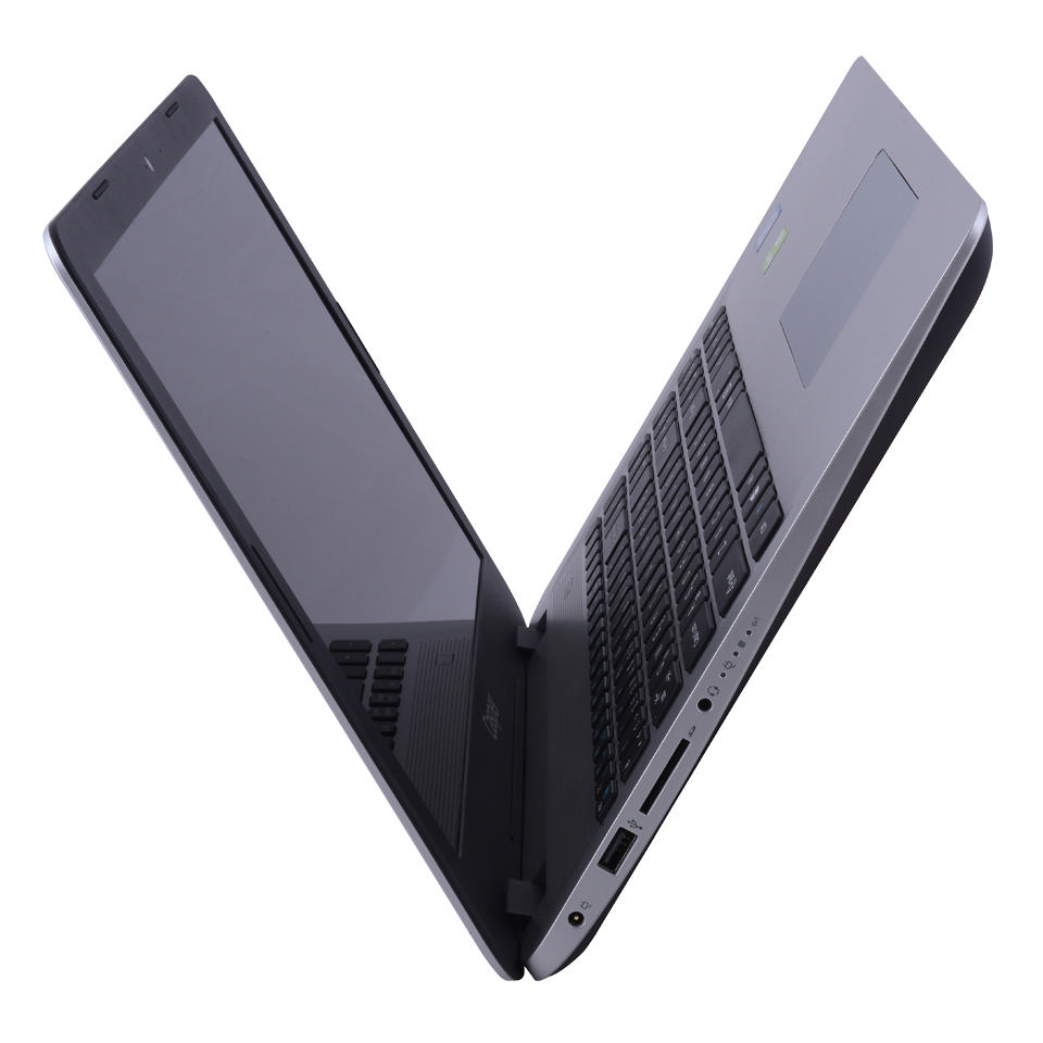 CASPER C650.8250U-4T40T-S i5-8250U/4/1/2-GT940MX Laptop