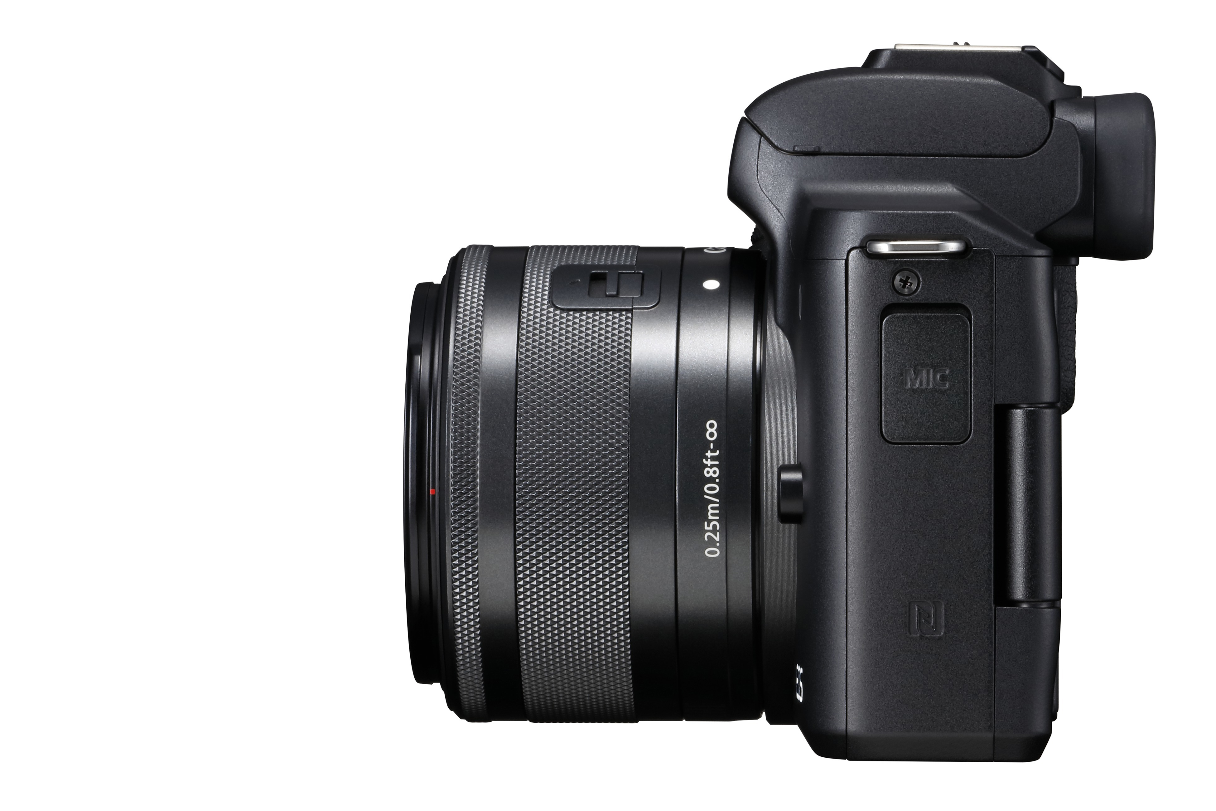 CANON Systemkamera EOS M50 mit Objektiv 15-45 mm + Tasche + Speicherkarte, schwarz - Ausstellungsstück