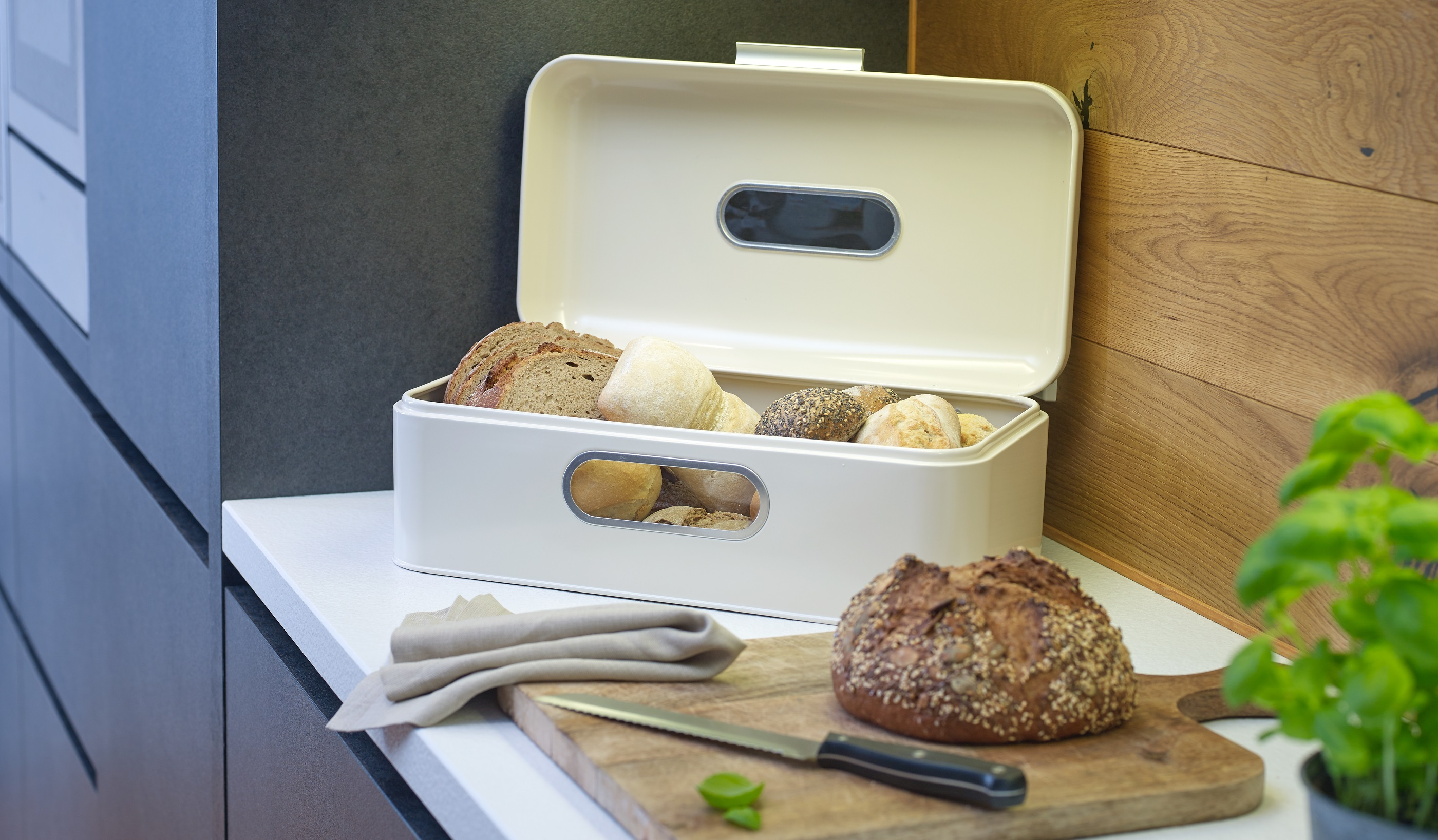 ECHTWERK EW-BB-0122 Retro-Design  Brotkasten Creme
