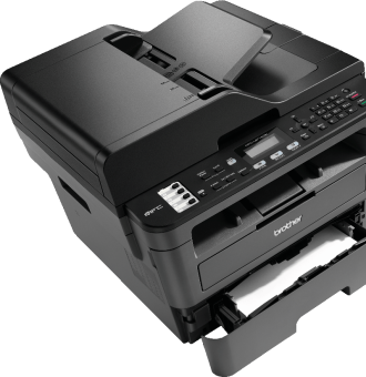 Imprimante multifonction Brother noire avec bac à papier ouvert, dessus ouvert. Fond blanc.