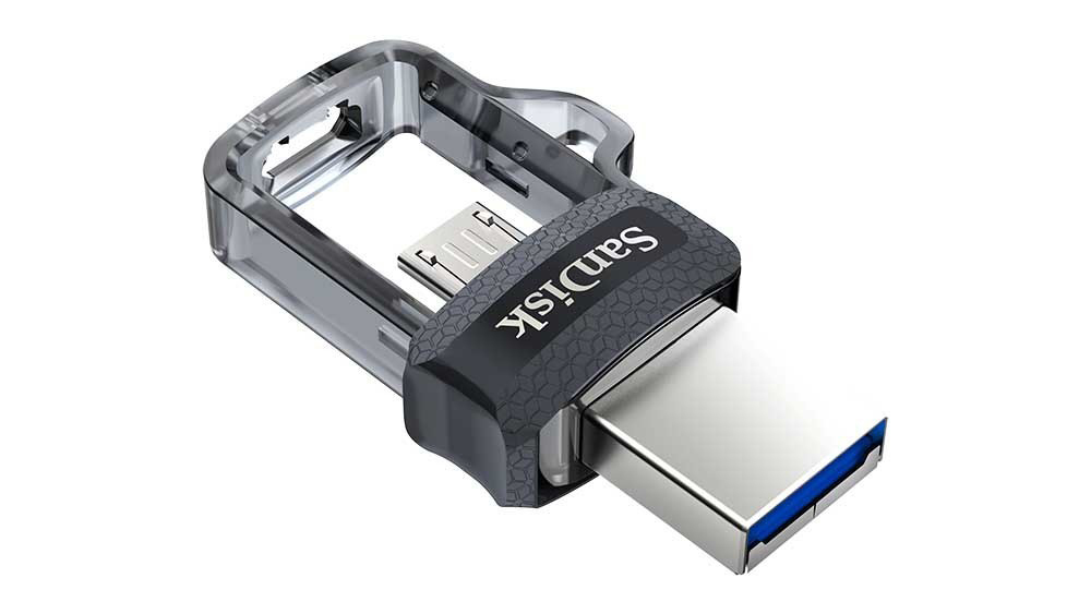 Ein transparentes und schwarzes USB-Laufwerk mit USB- und Micro-USB-Anschluss.