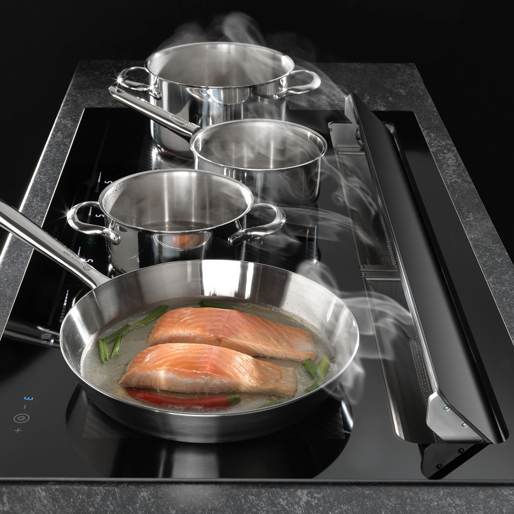 ORANIER KFL 2094 Abluft, Induktionskochfeld mit integriertem Dunstabzug (910 mm breit, 520 mm tief)