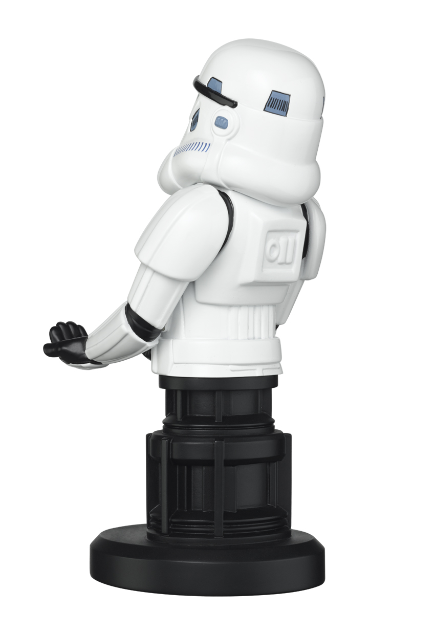 Eine Star Wars Stormtrooper-Figur, von der Seite gesehen. Schwarze Basis und weißer Körper. Weißer Hintergrund.