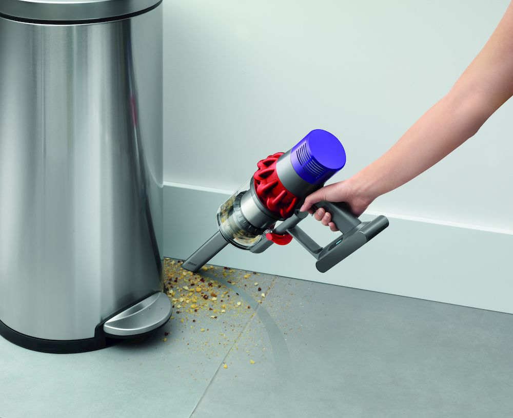 DYSON V10 Motorhead - Steelstofzuiger incl. kruimelzuiger - Accuduur 60 min - Max zuigvermogen 151 W - Rood
