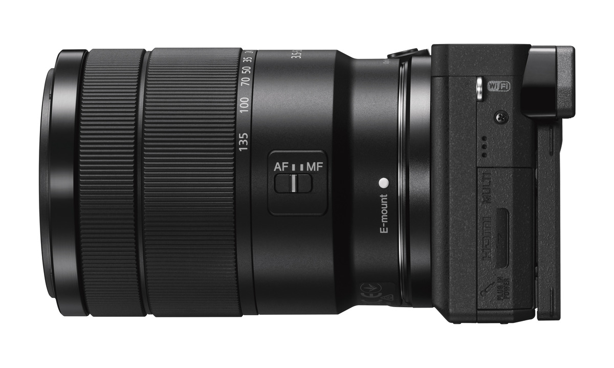 SONY Alpha 6300 Zoom Kit (ILCE-6300M) Systemkamera mit Objektiv 18-135 mm, 7,6 cm Display, WLAN
