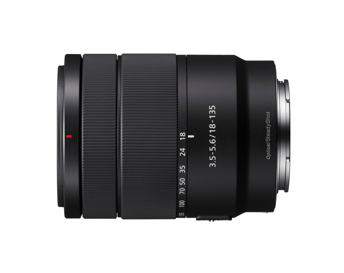 SONY Alpha 6300 Zoom Kit (ILCE-6300M) Systemkamera mit Objektiv 18-135 mm, 7,6 cm Display, WLAN