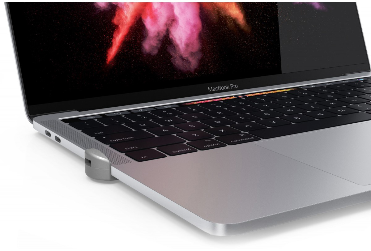 COMPULOCKS Adapter und Sicherheitskabel mit, Apple, MacBook Air 11” und 13”/MacBook Pro Touchbar 13” und 15”, Silber