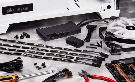 CORSAIR Commander PRO Lüftersteuerung | MediaMarkt