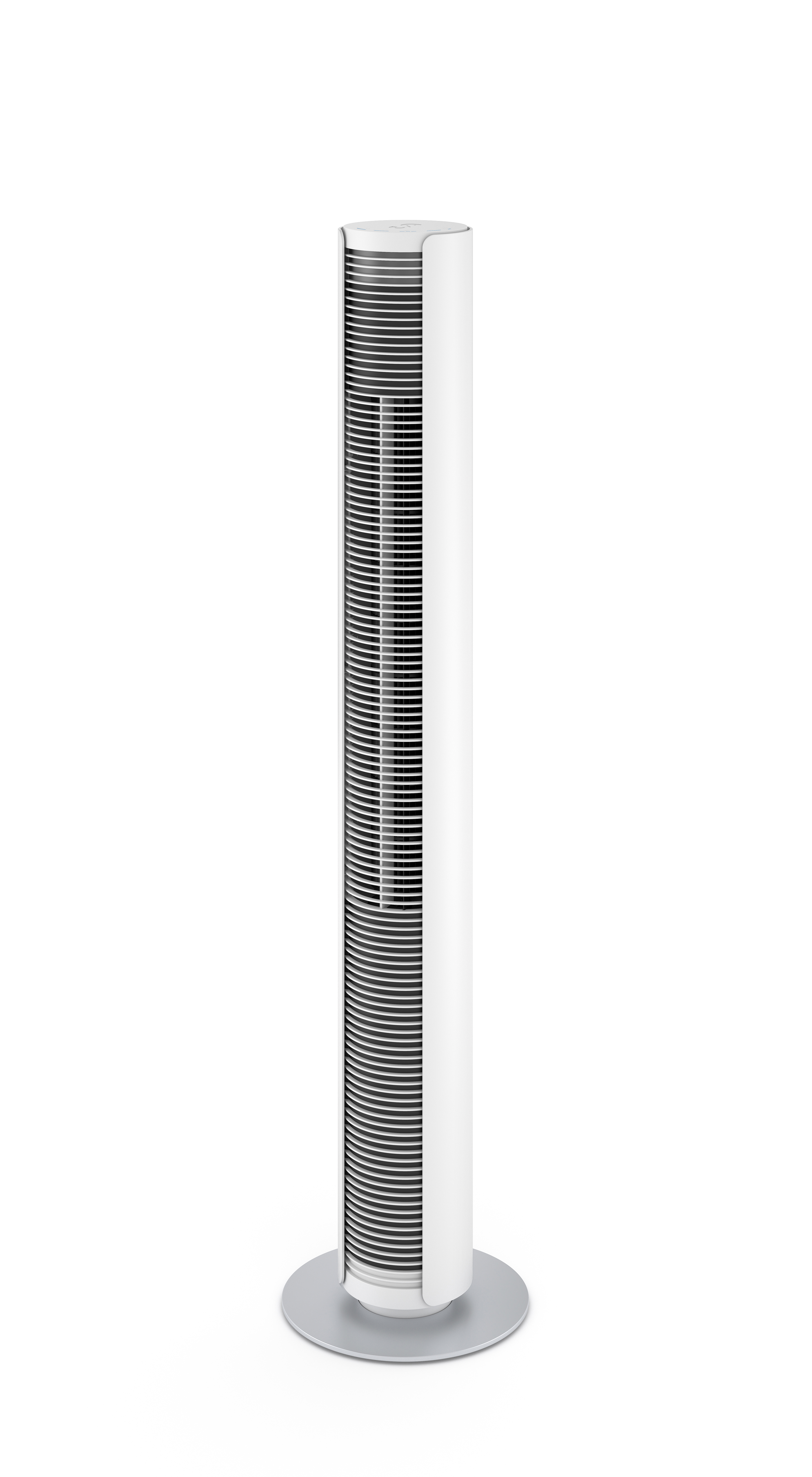 Weißer Turmventilator mit schwarzen vertikalen Lamellen, auf silbernem Sockel, vor weißem Hintergrund.