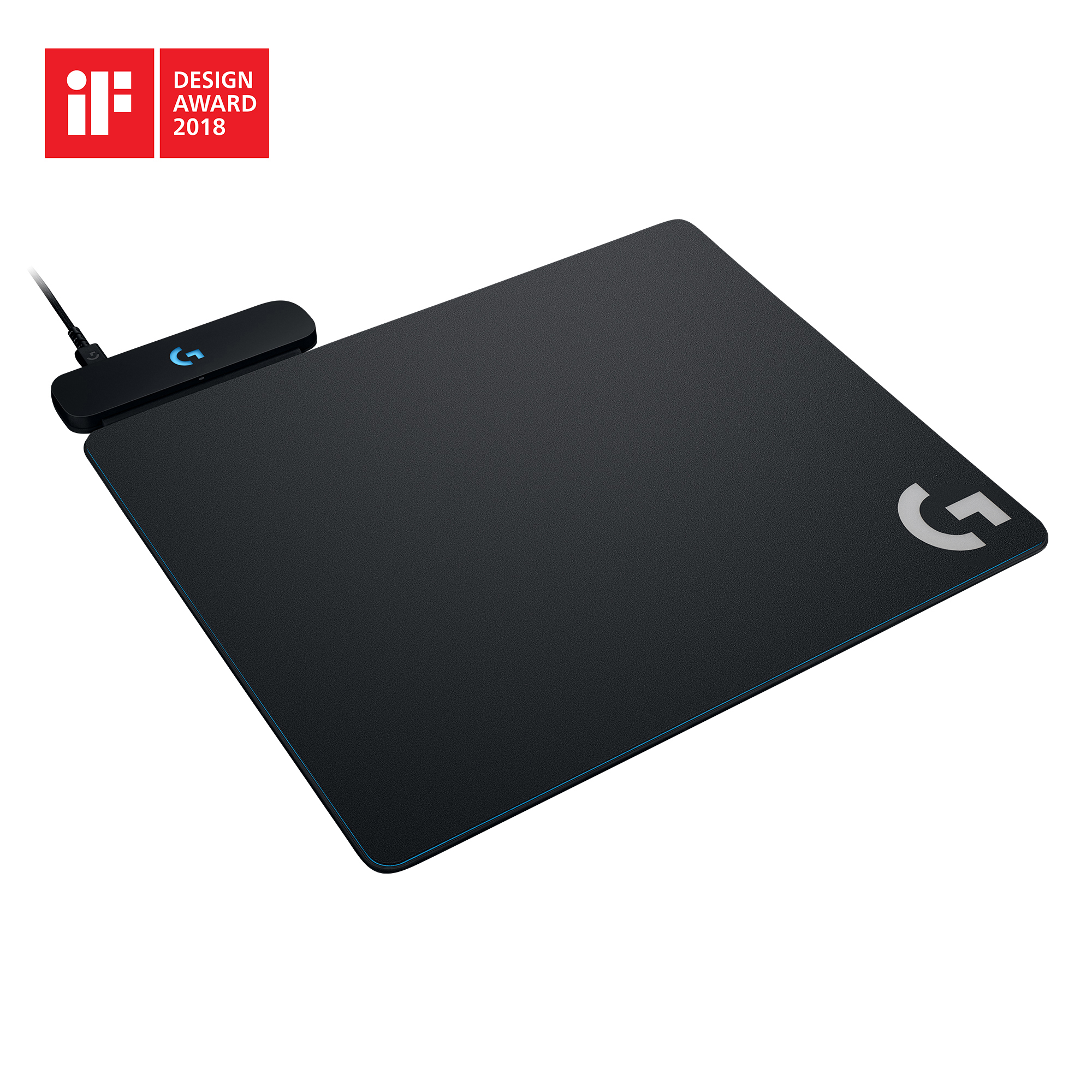 Tappetino per mouse nero con un dispositivo nero sul lato sinistro e il logo Logitech.