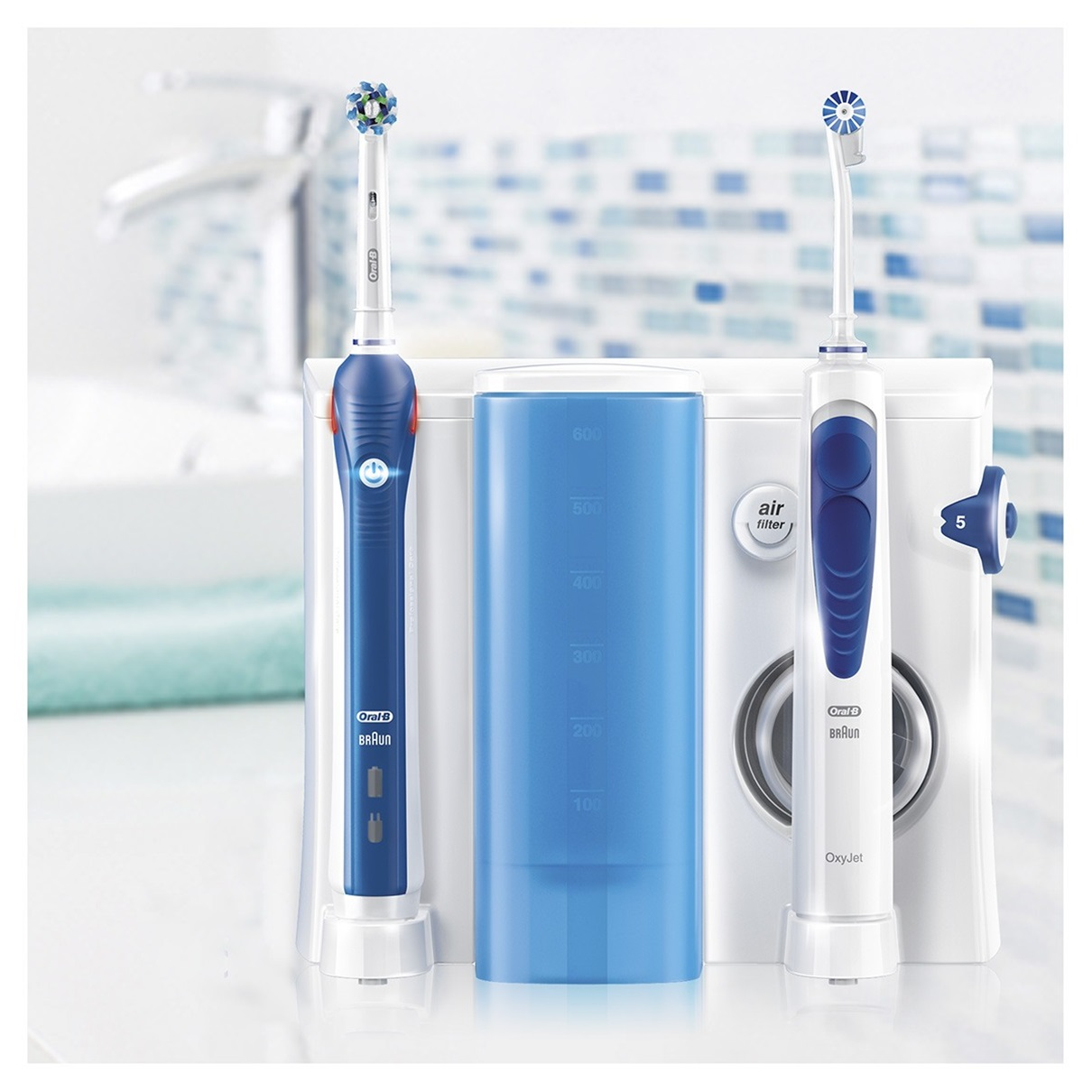 ORAL B Brosse à dents électrique + Jet dentaire Oxyjet Center (PRO 2000)
