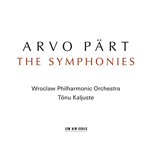 Album borító "ARVO PÄRT THE SYMPHONIES" felirattal. A szöveg fekete fehér háttéren.