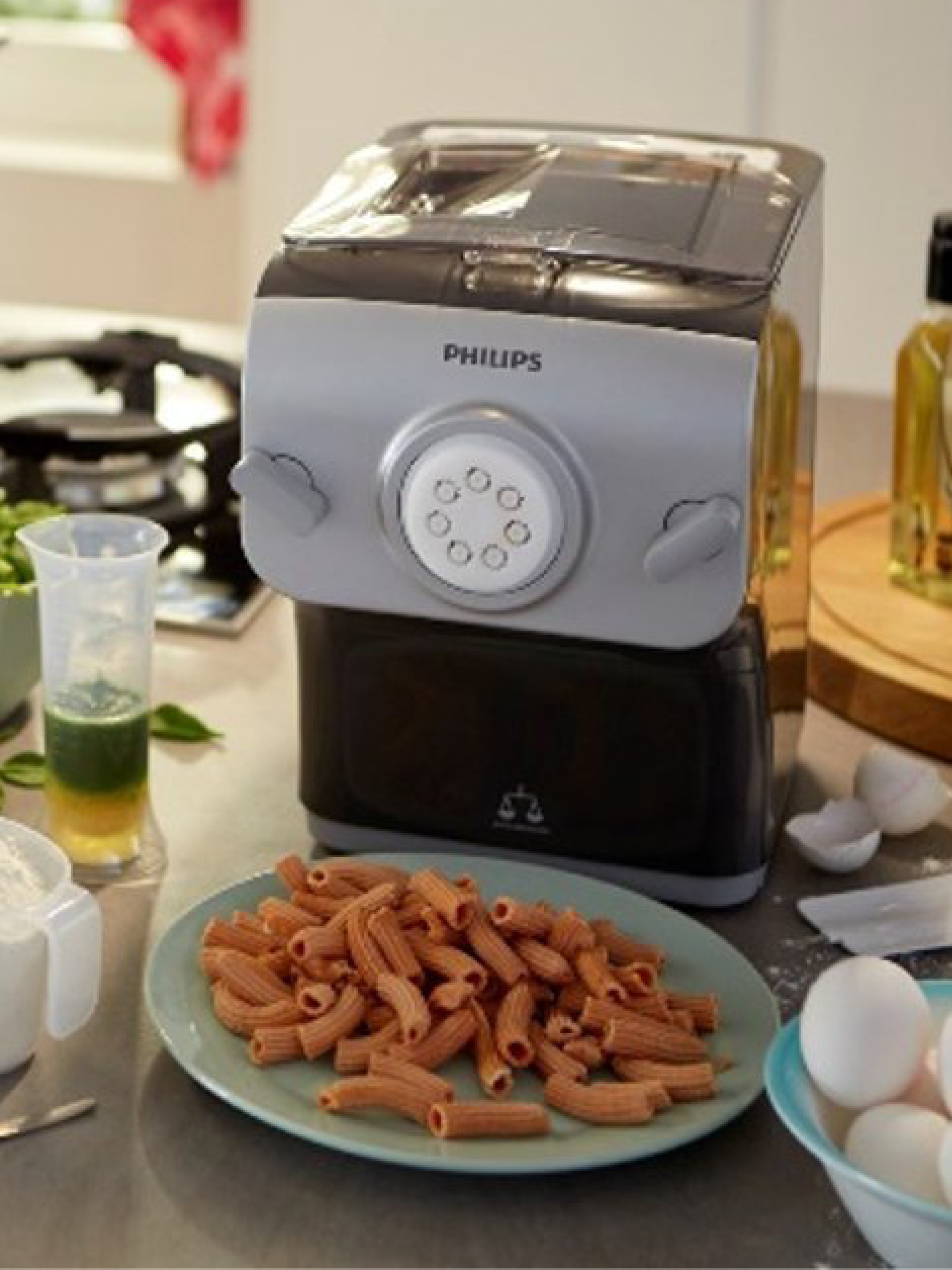 PHILIPS Pastamaker HR2358/12 für frische selbstgemachte Pasta in 10 Minuten, 8 Formen, Wiegefunktion