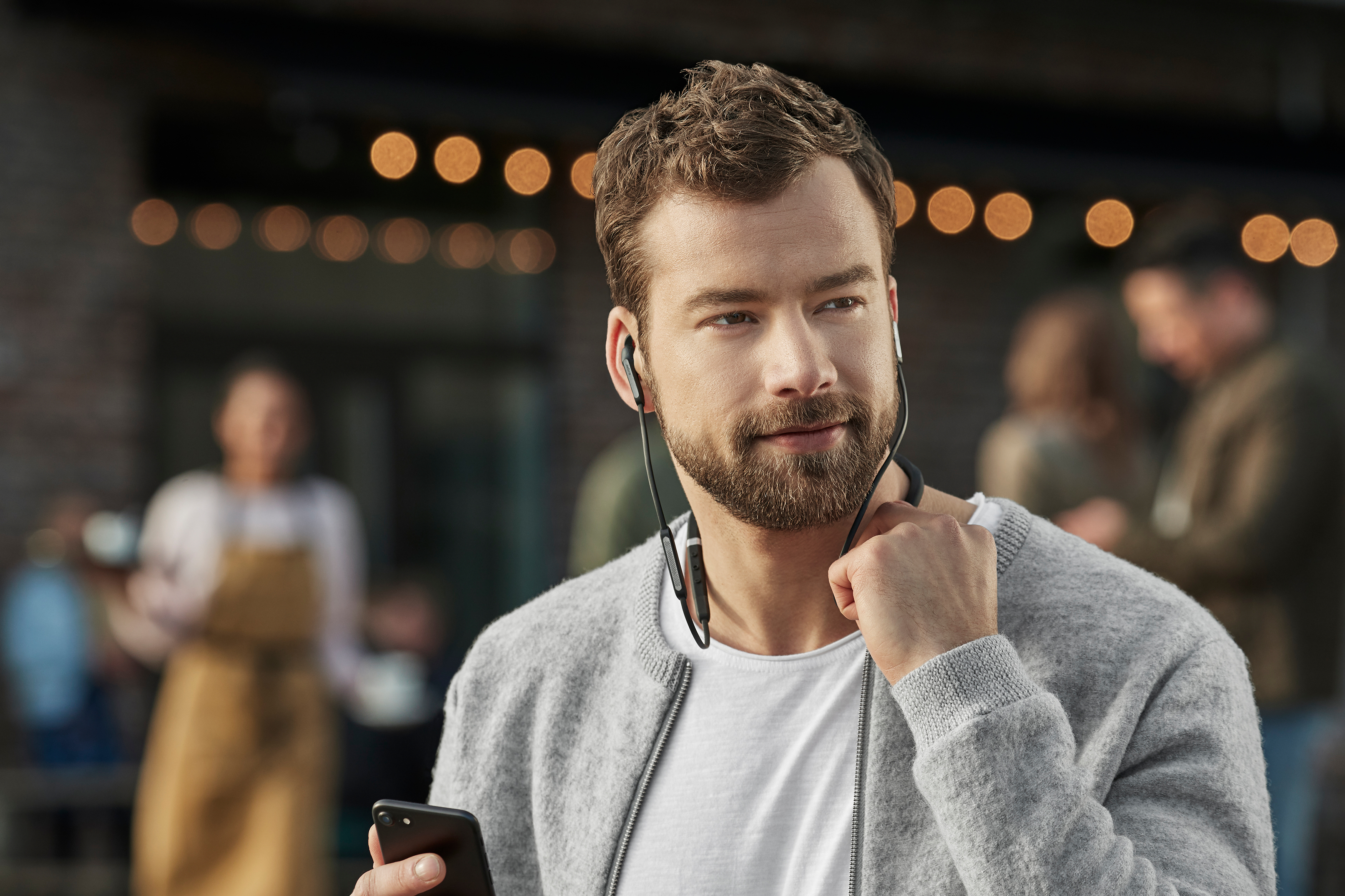 JABRA Elite 65e, In-ear Kopfhörer Bluetooth Schwarz/Silber