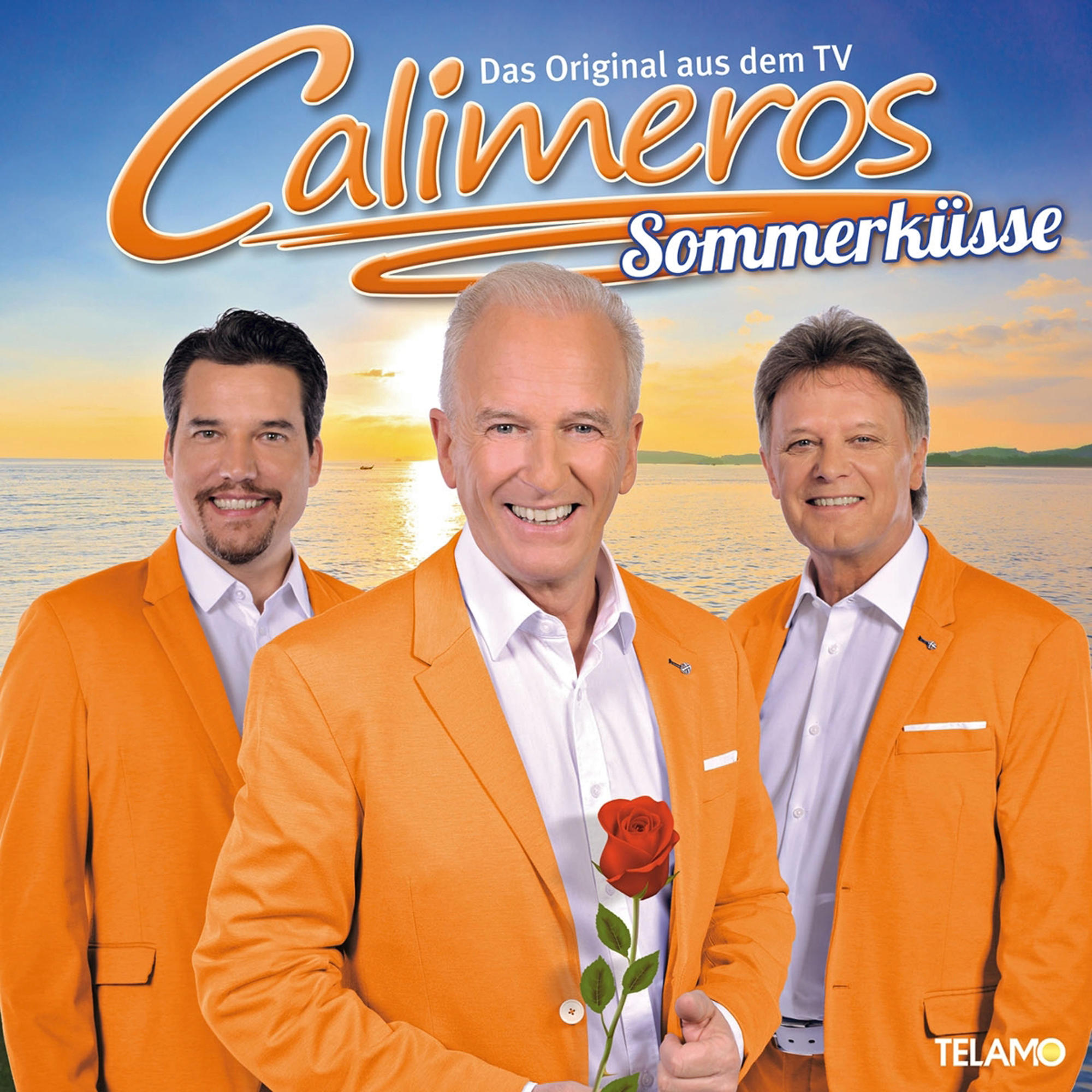Albumcover mit drei Männern in orangen Anzügen und einer Rose.