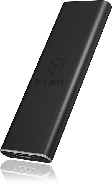 Schwarze rechteckige externe Festplatte mit dem "ICYBOX"-Logo, vor weißem Hintergrund.