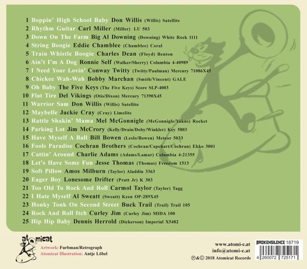 Text von einem CD-Cover. Enthält eine Liste von Songs, Künstlernamen und ein Logo. Grüner Hintergrund.