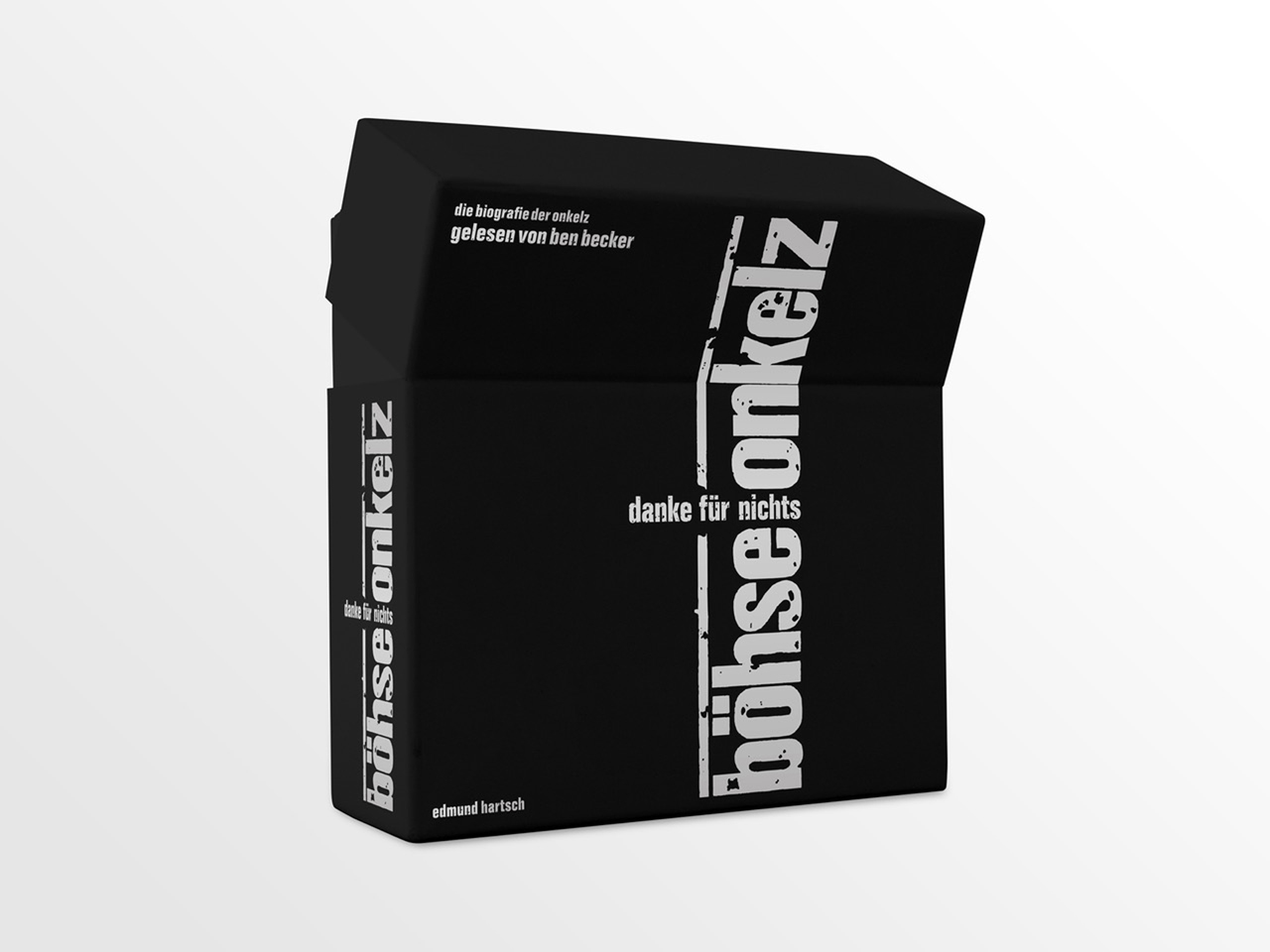 Schwarze CD-Box mit Text. Die Box ist leicht geöffnet und zeigt die CD.