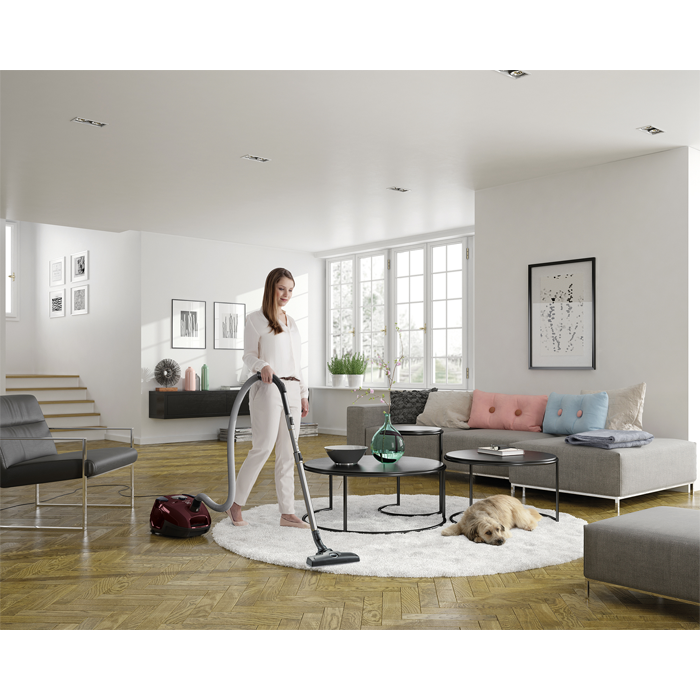 ELECTROLUX ESP75BD SilentPerformer porzsákos porszívó parketta+turbo fejjel, bordó