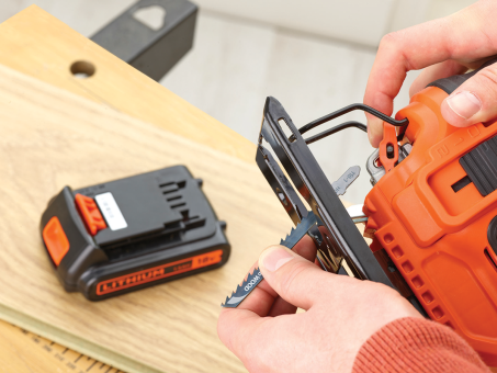 BLACK & DECKER BDCJS18 Akku-Pendelhubstichsäge