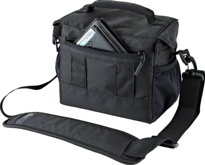 Sac photo noir avec une bandoulière, poche avant ouverte montrant un portefeuille.