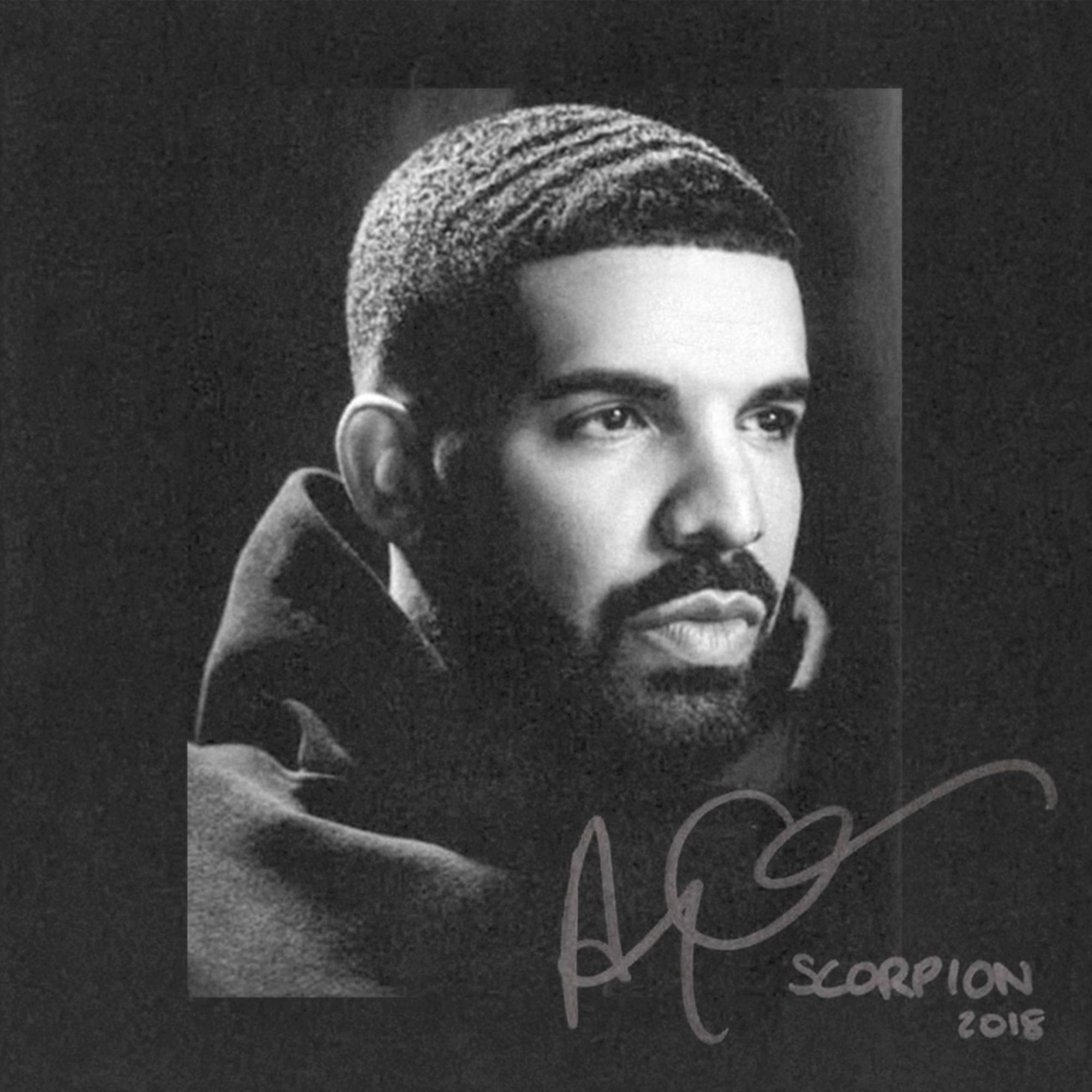 Drake sur une photo en noir et blanc, avec une signature et le mot 'Scorpion' sur fond noir.