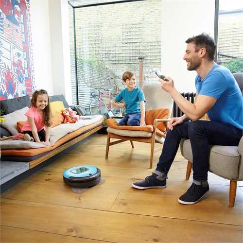 BLACK+DECKER RVA 425 B Smart Tech LED Saugroboter