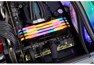 CORSAIR VENGEANCE RGB PRO DDR4 4X8GB - Arbeitsspeicher