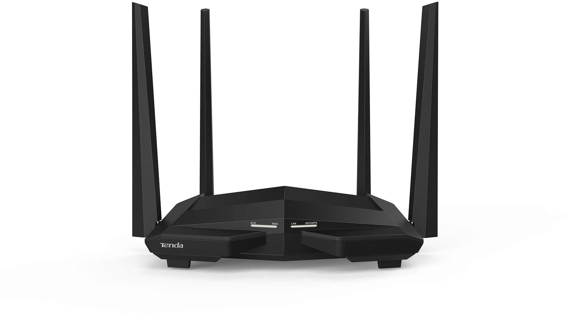 Fekete Tenda router négy antennával. Fehér háttérre helyezve.