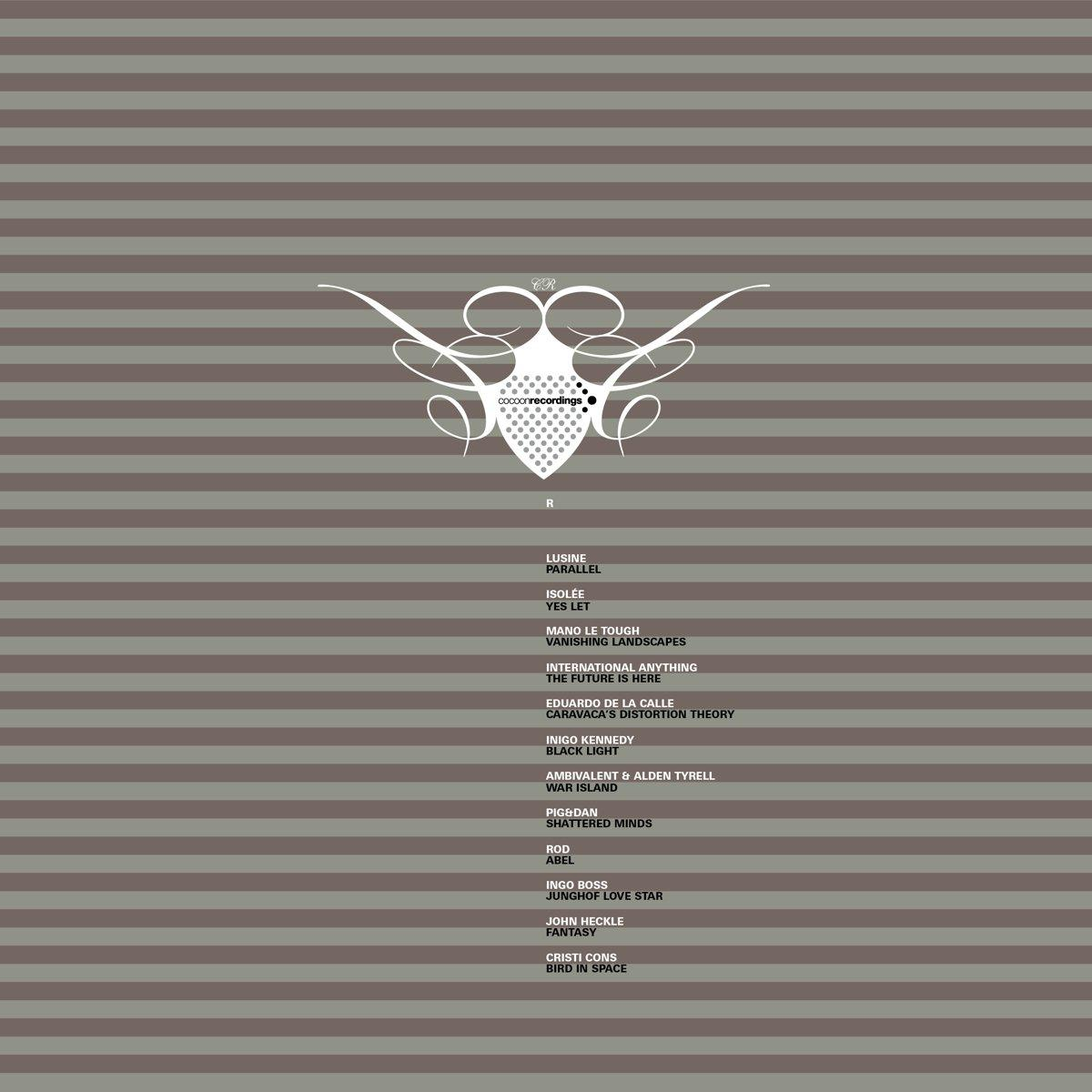 Eine Liste von Musiktiteln auf einer CD. Der Text enthält Künstler und Songtitel.