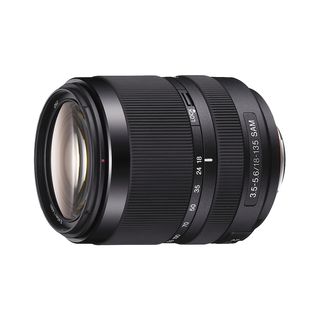 SONY DT 18-135mm f/3.5-5.6