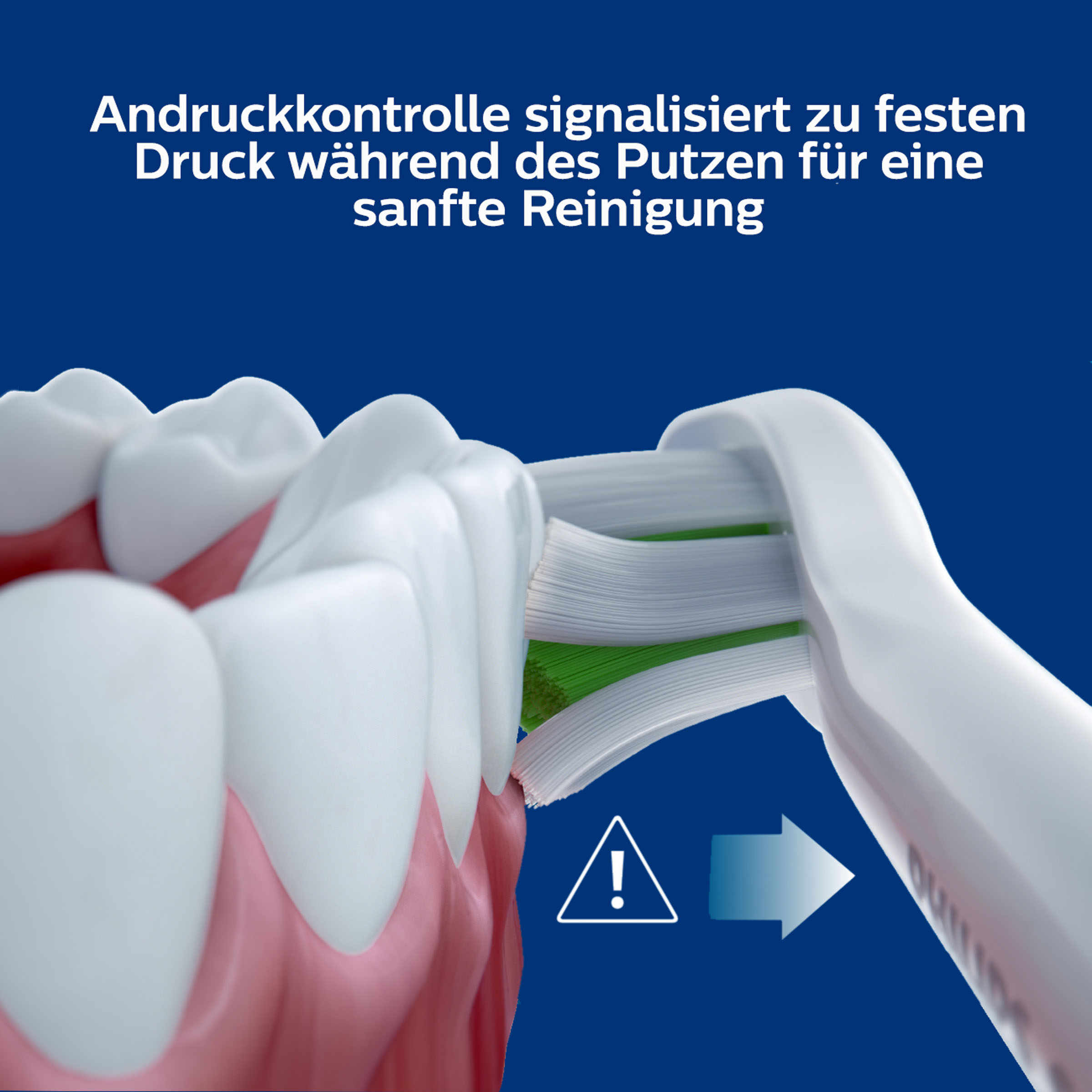 Elektrische Zahnbürste putzt Zähne. Der Bürstenkopf ist grün, die Zähne weiß.
