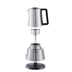 Zerlegter Edelstahl-Kaffeezubereiter, der Teile auf weißem Hintergrund zeigt.