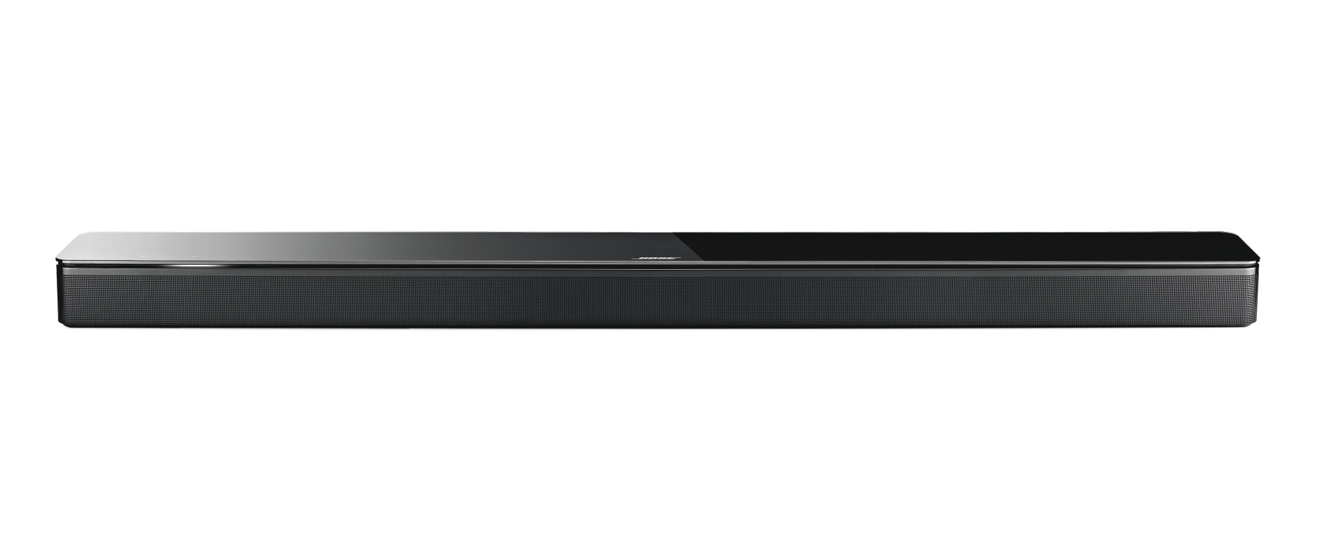 Bose Soundbar. Schwarze, rechteckige Soundbar auf weißem Hintergrund. Klares Design.