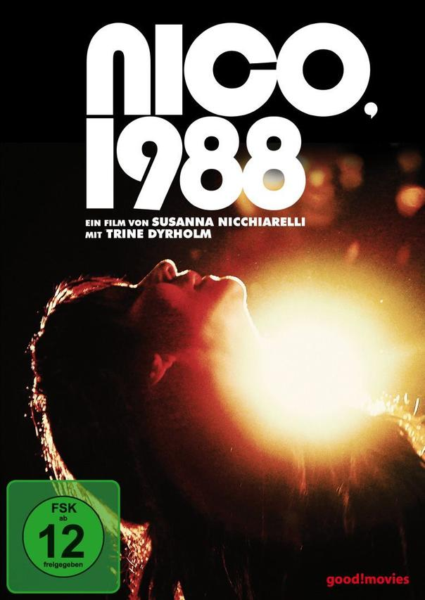 DVD-Cover von Nico, 1988, mit einer Frau, die nach oben schaut, mit hellem Licht.