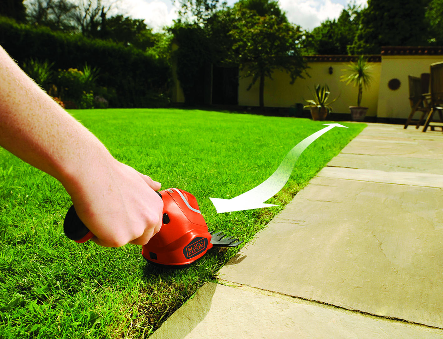 BLACK+DECKER GSBD700 7V Akku-Gartenscherenset Rot