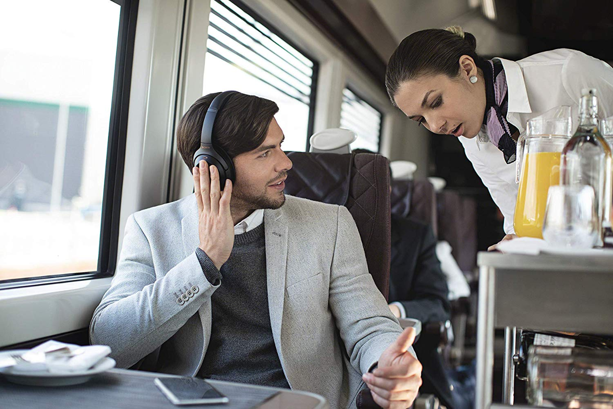 SONY Bluetooth Kopfhörer WH-1000XM3 mit Geräuschminimierung, schwarz