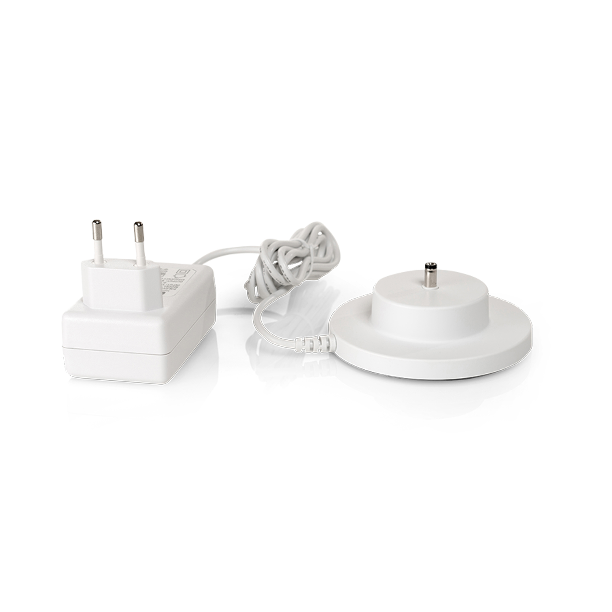 Ein weißes Ladegerät mit Stecker und einer runden Ladestation. Es hat ein weißes Kabel.