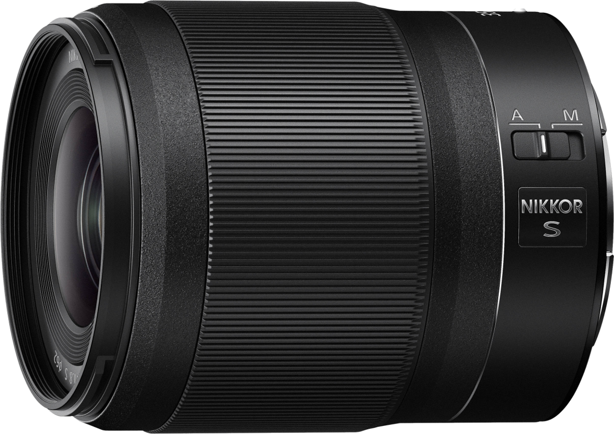 Objectif d'appareil photo noir avec un design nervuré. Commandes visibles.