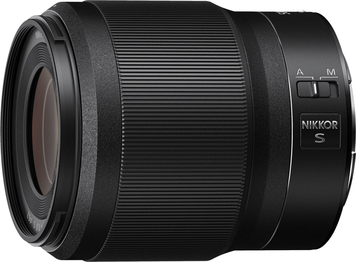 Objectif d'appareil photo noir avec des rainures et un interrupteur pour les modes A et M, marqué 'NIKKOR S'.