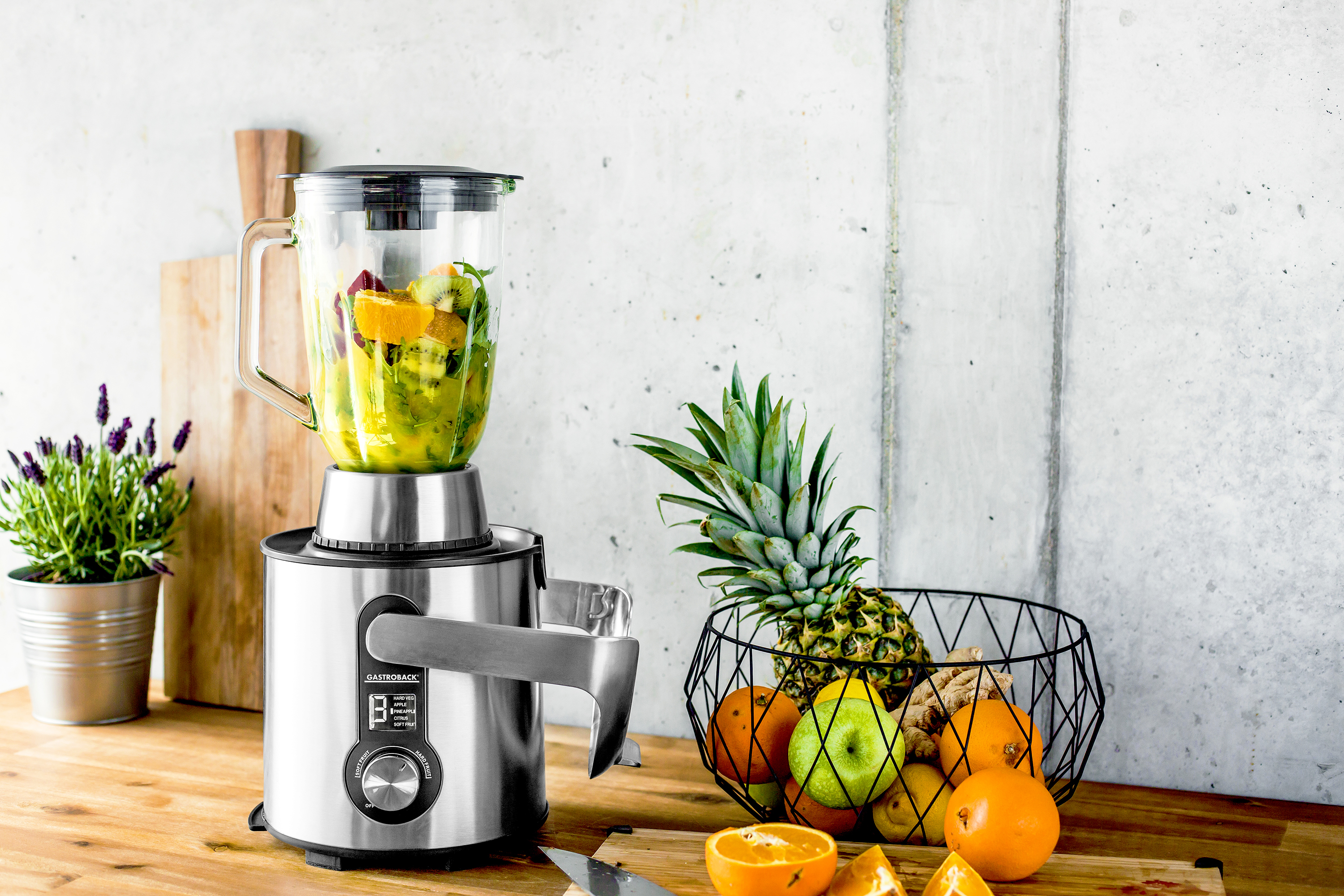 GASTROBACK 40152 Design Multi Juicer Digital Plus Entsafter 1300 Watt, Edelstahl
