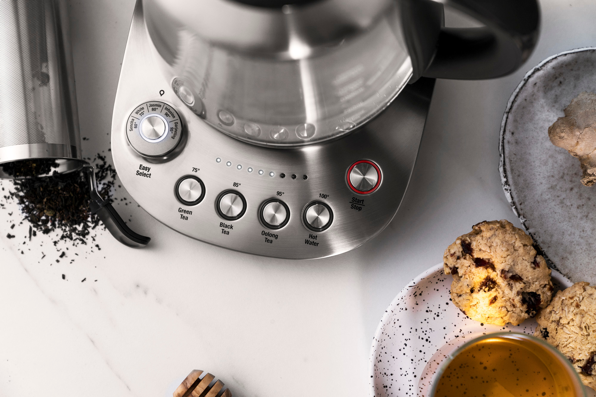 GASTROBACK 42434 Design Tea Aroma Plus Teekocher (1400 Watt , Edelstahl/Schwarz)