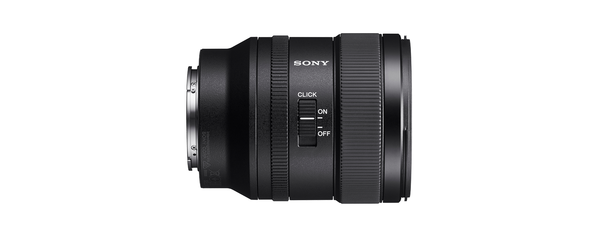 Ein schwarzes Kameraobjektiv von Sony auf schwarzem Hintergrund. Der Ein-/Aus-/Klick-Schalter ist sichtbar.