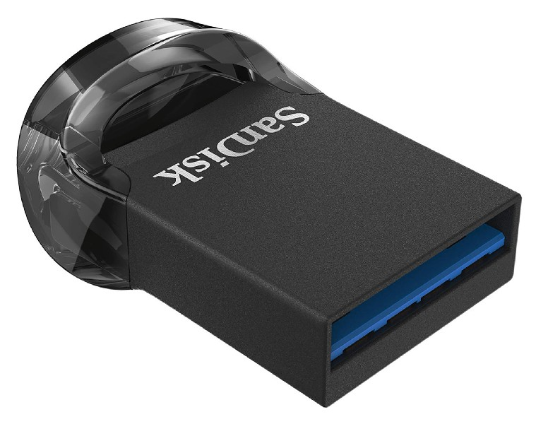 Şeffaf plastik uçlu siyah ve mavi SanDisk USB sürücüsü, beyaz zemin.