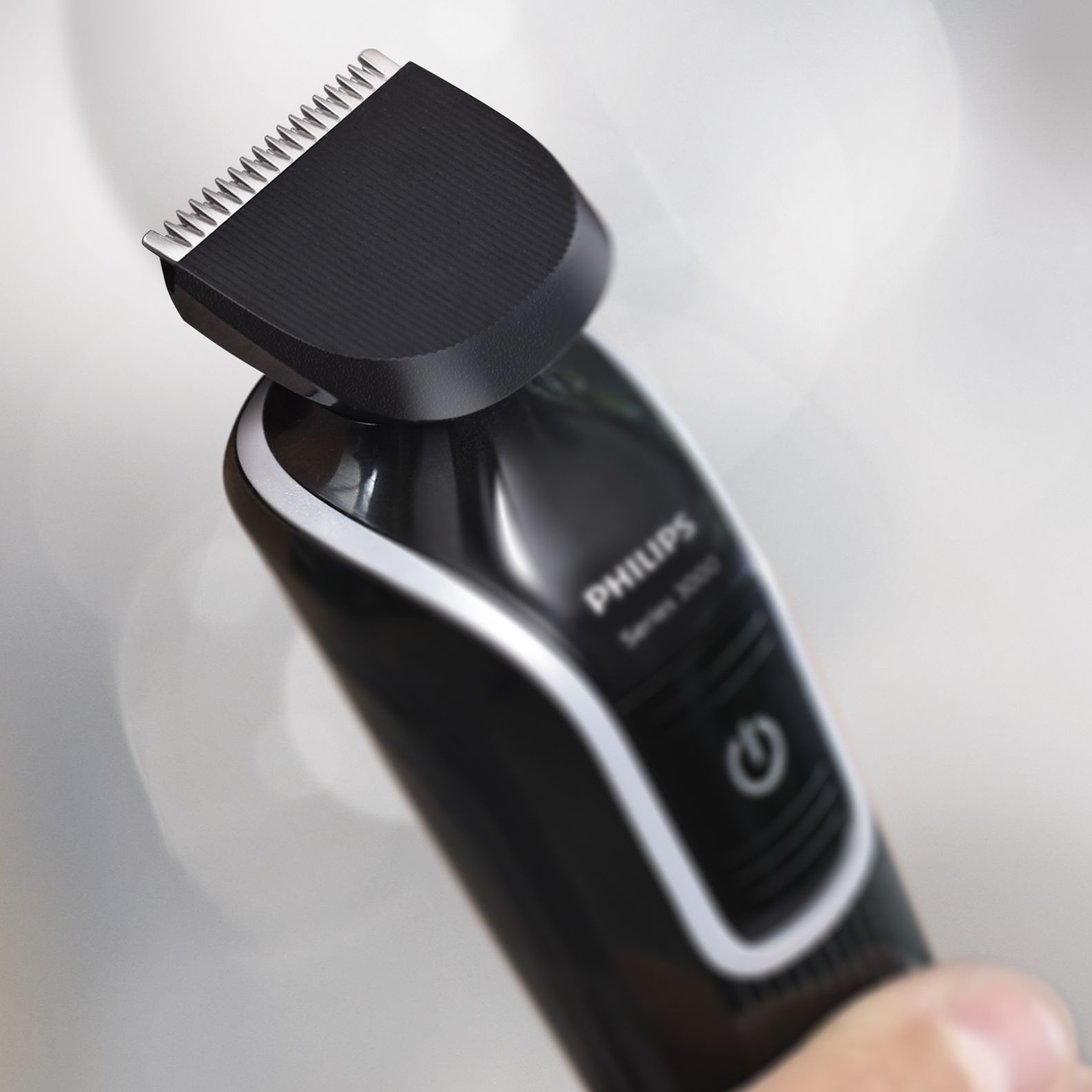 PHILIPS 3000 Serisi Multigroom QG3320/15 Erkek Bakım Kiti 3ü Bir Arada