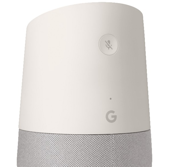 Altavoz Google Home Mini blanco. Base de tela gris, parte superior con botón de silencio.