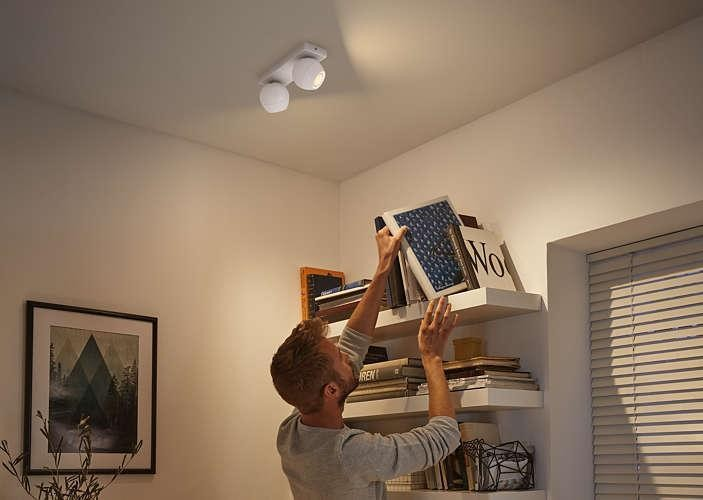 Foco - Philips Hue Buckram, Doble, Inteligente, LED blanco, Con mando, Luz blanca de cálida a fría
