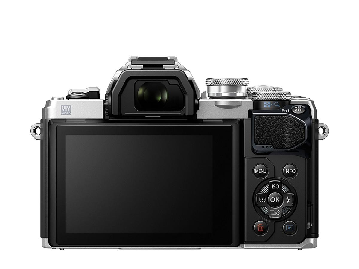 Cámara EVIL - Olympus OM-D E-M10 Mark III, 16.1MP, Plata + M.Zuiko Digital ED 14-42mm + M.Zuiko