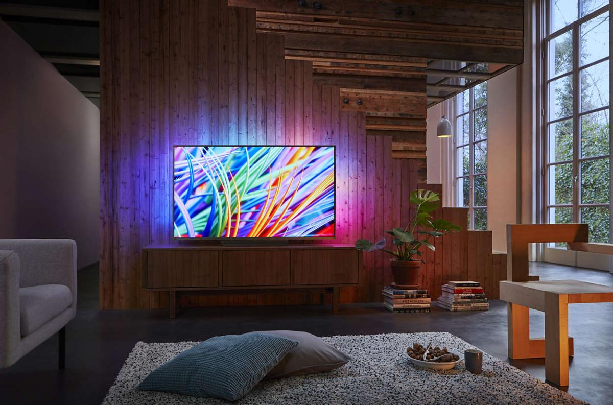 TV LED 49"-Philips 49PUS8303/12, UHD 4K, NanoLed, Ambilight 3 lados, P5, HDR Plus, Quad Core, Pixel